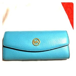 Authentic- Michael Kors Wallet